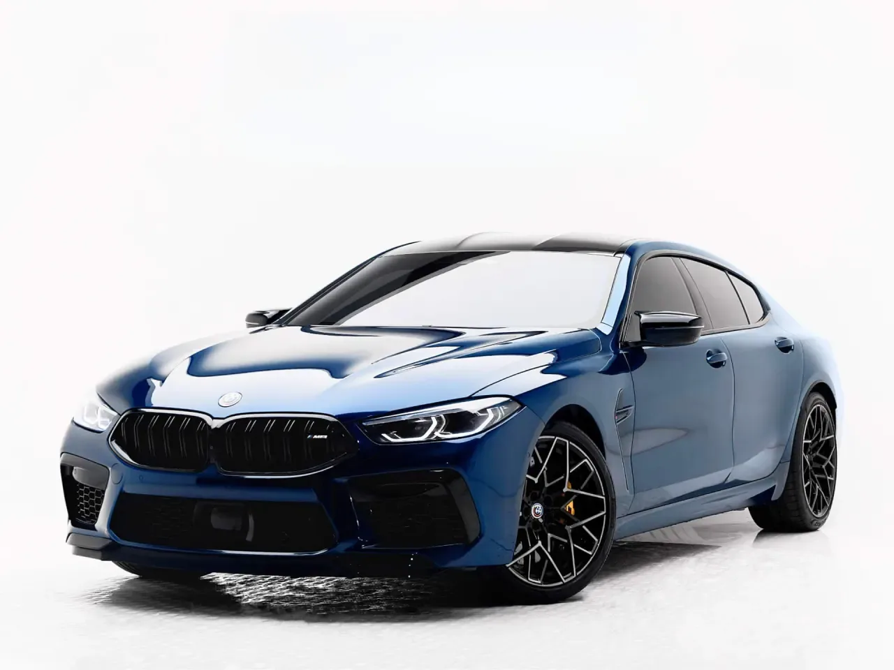 BMW M8, available to rent from AVIOR in Dubai