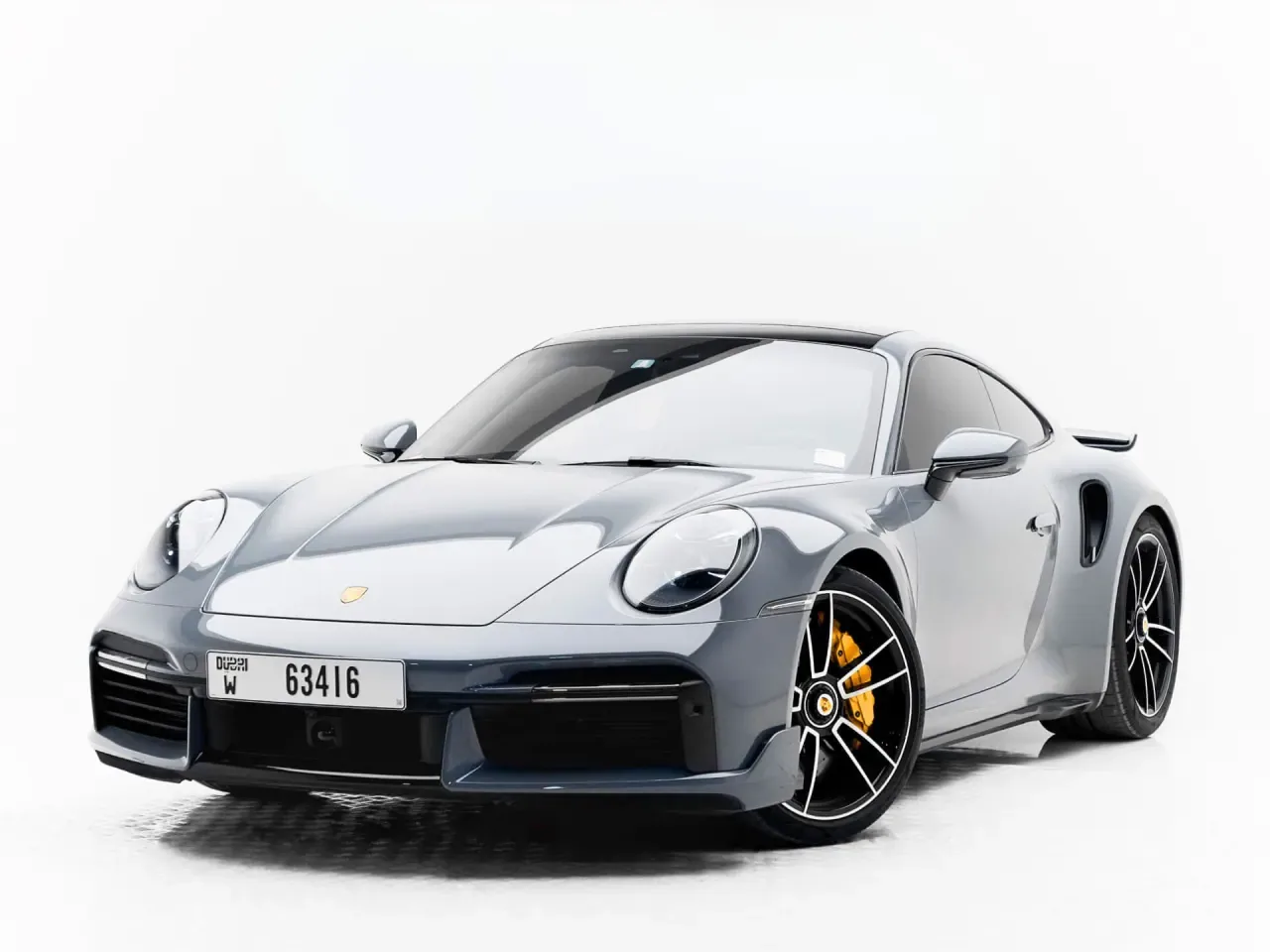 Porsche 911 Turbo S, available to rent from AVIOR in Dubai