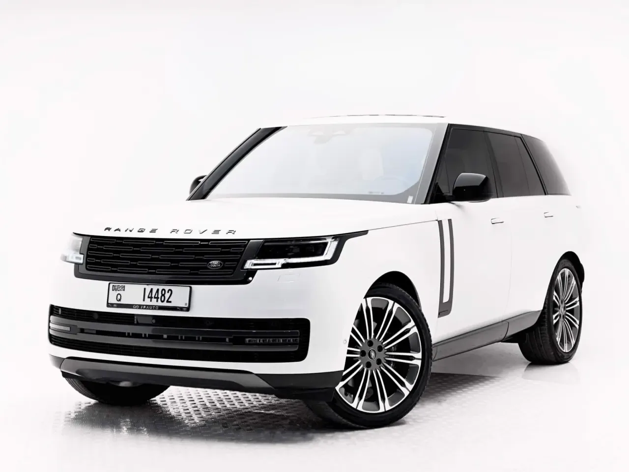 Range Rover Autobiography, available to rent from AVIOR in Dubai